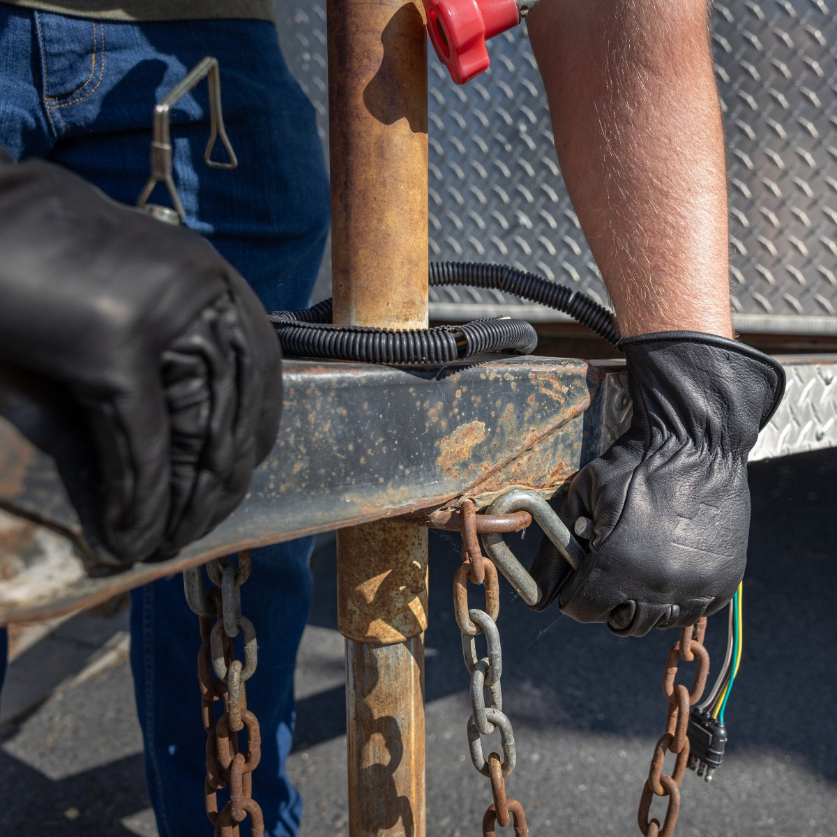 Blackout | Water Resistant Cowhide Leather Gloves | Bear Knuckles