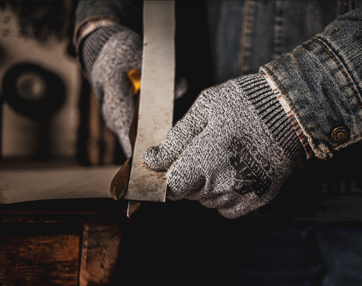 Kevlar-Lined Cut & Water Resistant Cowhide Gloves - S395 – Bear Knuckles